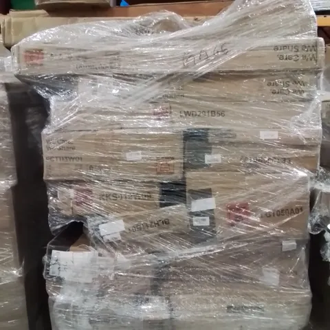 PALLET OF ASSORTED HOUSEHOLD GOODS AND PRODUCTS TO INCLUDE;BAMBOO SHELF,SUN LOUNGER,CONSOLE TABLE