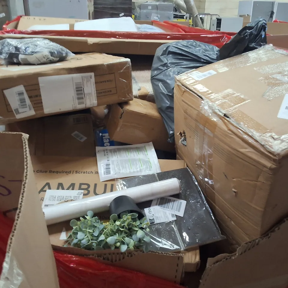 PALLET OF ASSORTED HOUSEHOLD GOODS AND ITEMS TO INCLUDE;TRAMPOLINE,VINYL TILES,PHONE ACCESSORIES