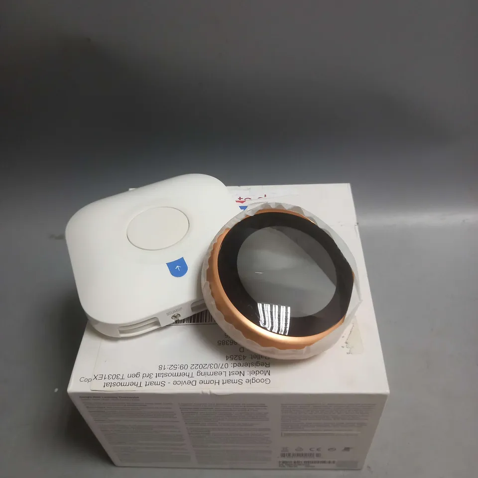 BOXED GOOGLE SMART HOME NEST LEARNING THERMOSTAT 