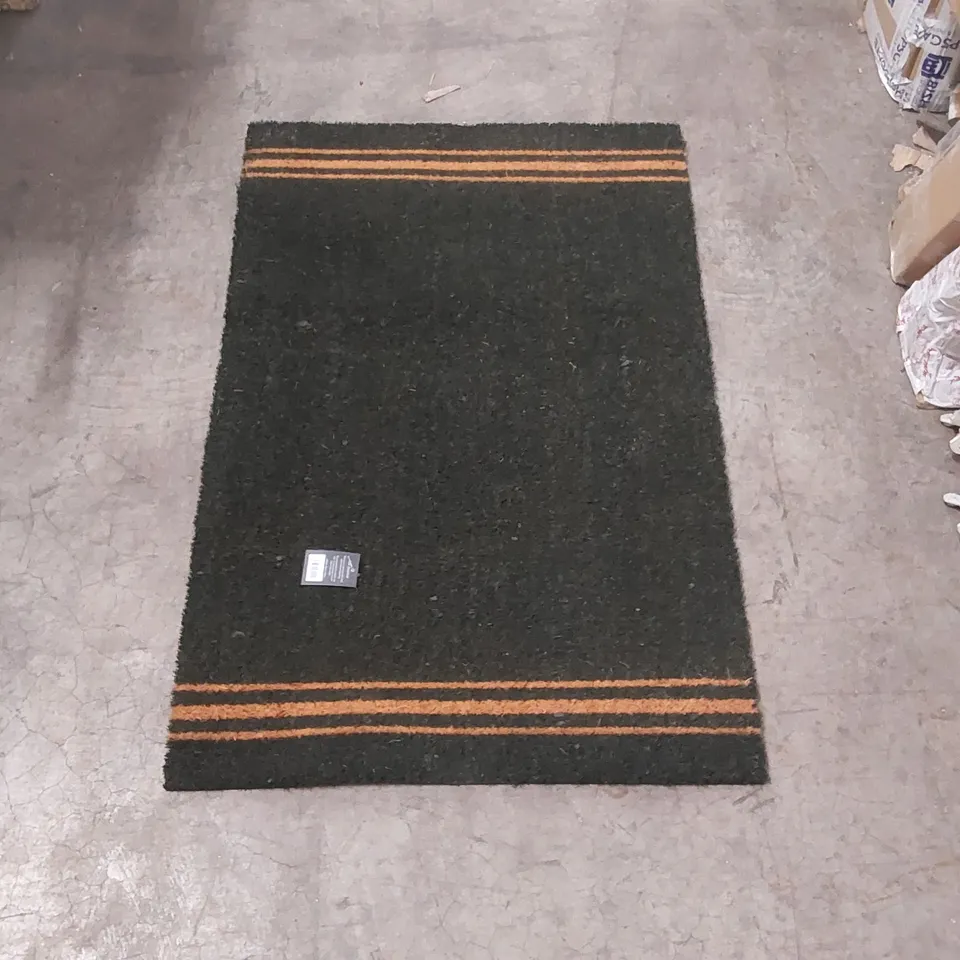 COIR DOORMAT TRIPLE STRIPE LARGE - FOREST GREEN, 90 x 60cm