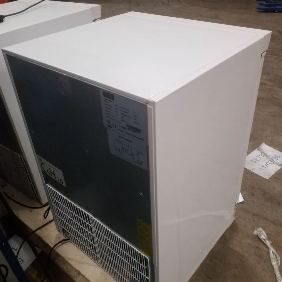 POLAR CD610 UNDERCOUNTER FRIDGE