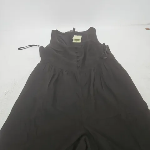 NOBODY'S CHILD PETITE BLACK JUMPSUIT – UK 14 (EU 42, USA 10)