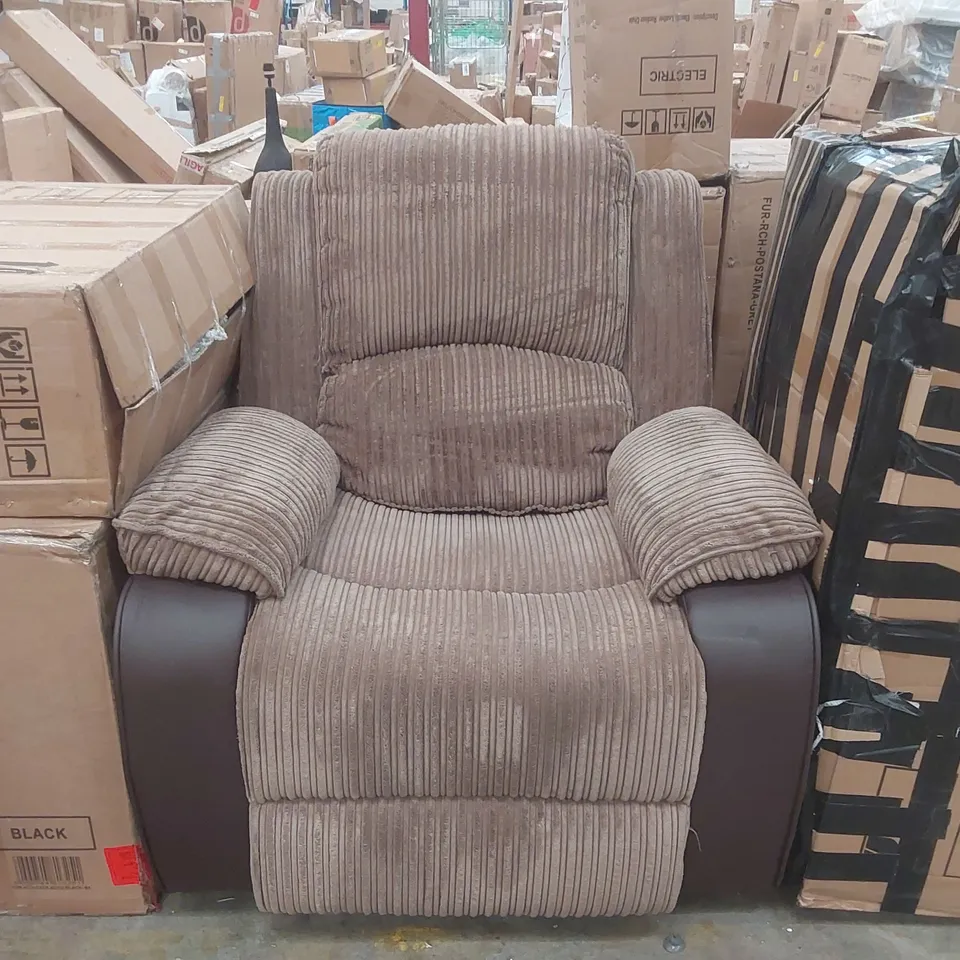 QUALITY DESIGNER MANUAL RECLINER ARMCHAIR 