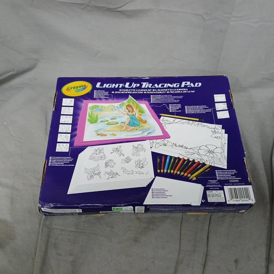 CRAYOLA LIGHT-UP TRACING PAD – BOXED