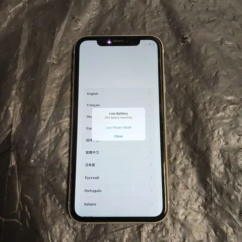 APPLE IPHONE XR – WHITE