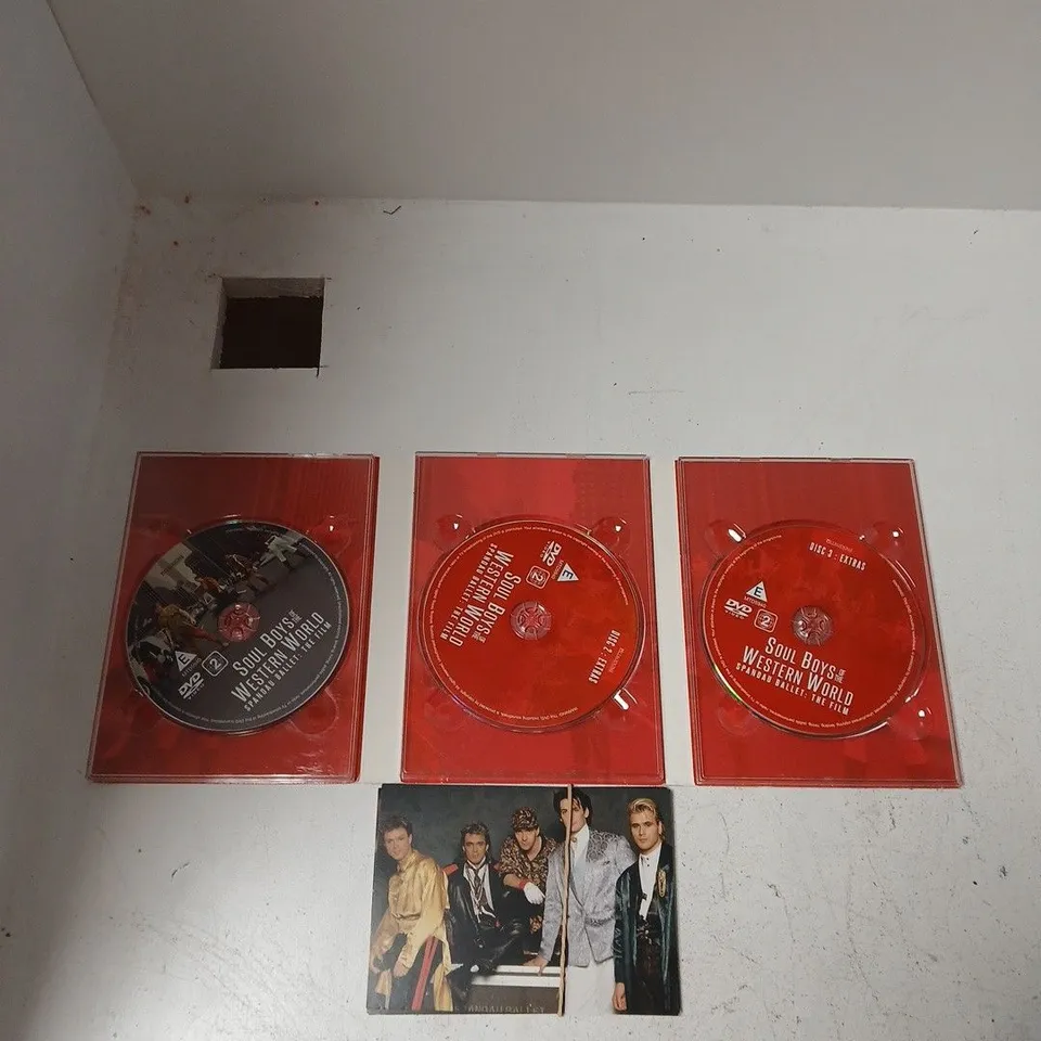 SOUL BOYS OF THE WESTERN WORLD: 3-DISC SPECIAL EDITION DVD SET (SIGNED)