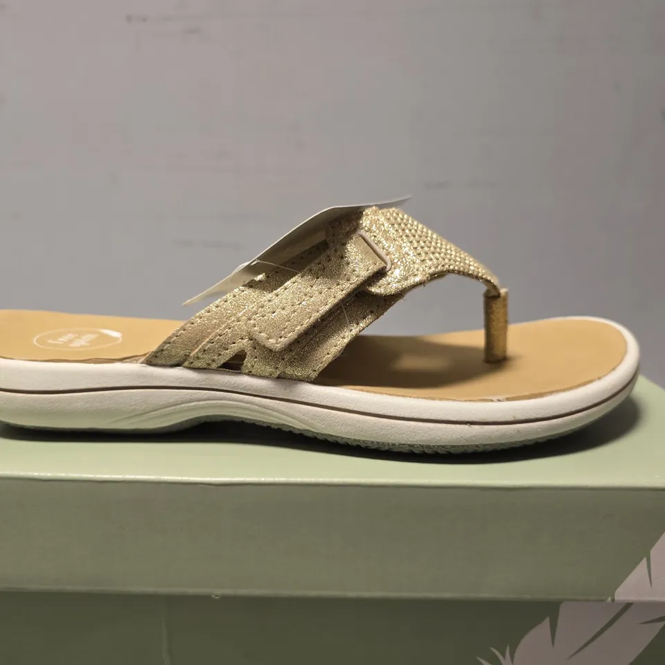 BOXED PAIR OF FREE SPIRIT KELLY SANDALS - SIZE 5