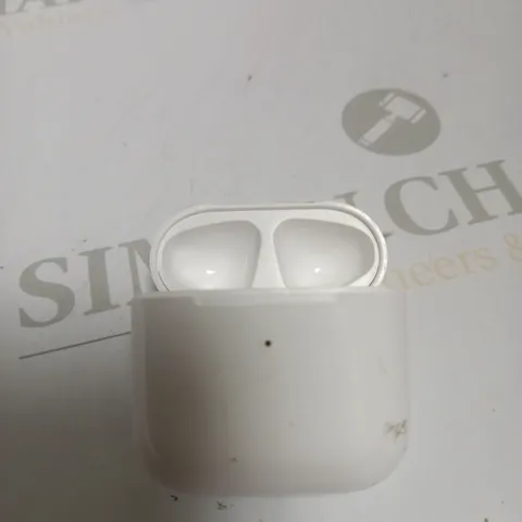 APPLE AIRPODS (2ND GENERATION) - CHARGING CASE ONLY