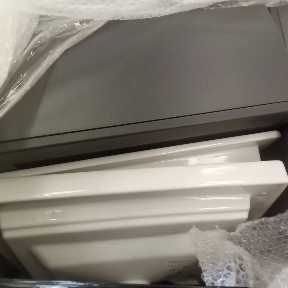 PALLET OF BATHROOM BASINS AND BASIN BASES