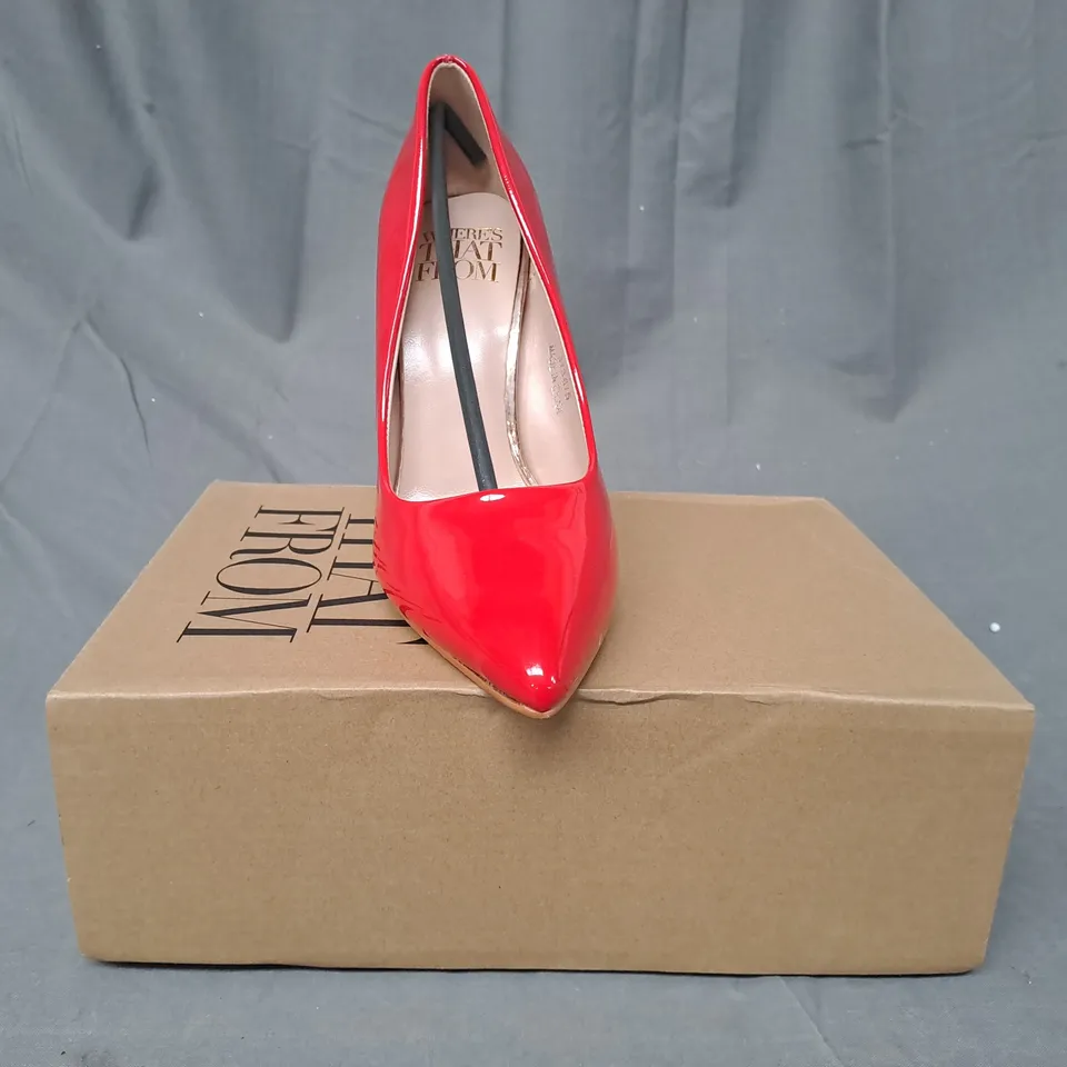 BOXED PAIR OF WHERE'S THAT FROM POINTED TOE HIGH HEELS IN RED UK SIZE 3