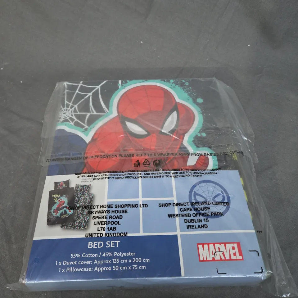 SPIDERMAN - HERO SINGLE DUVET COVER SET - MULTI RRP £28.99