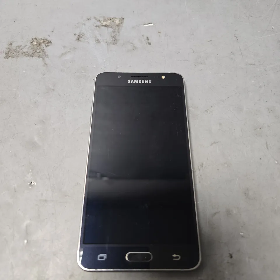 SAMSUNG MOBILE PHONE - MODEL UNSPECIFIED 