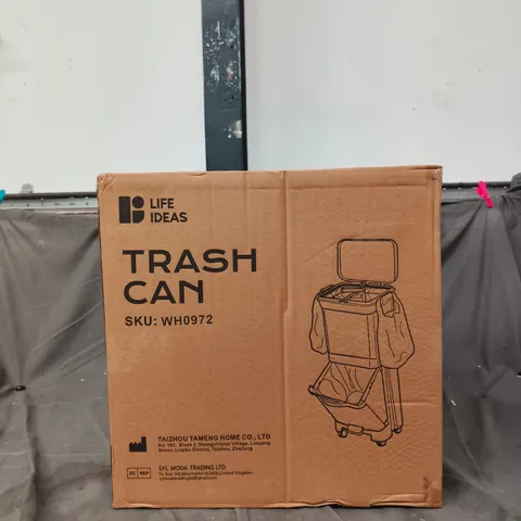 LIFE IDEAS TRASH CAN ON WHEELS – OUTDOOR GARDEN BIN (BOXED)
