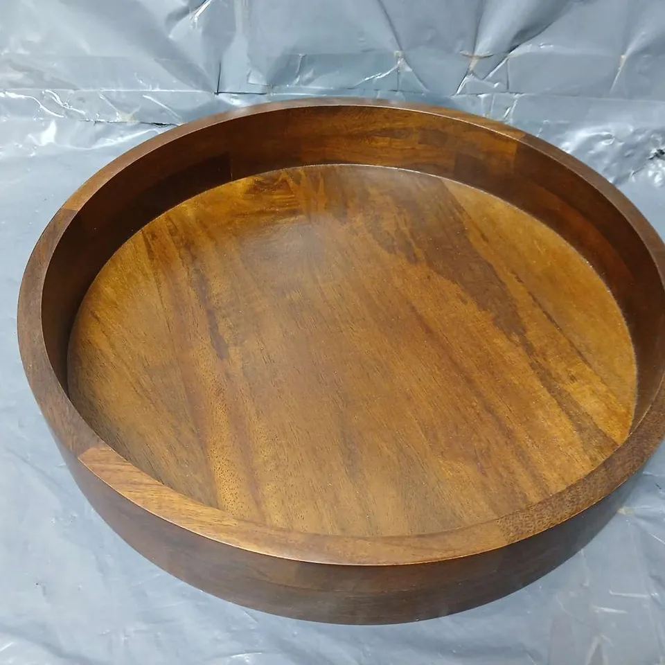 MICHELLE KEEGAN HOME ROUND WALNUT TRAY