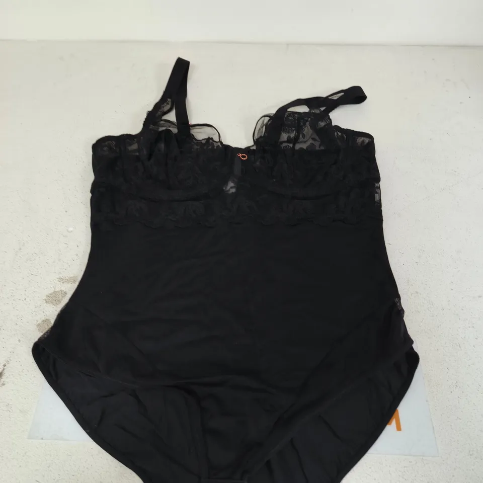 LASCANA BLACK LACE BODY SHAPER – UK 42D (EU 95D)