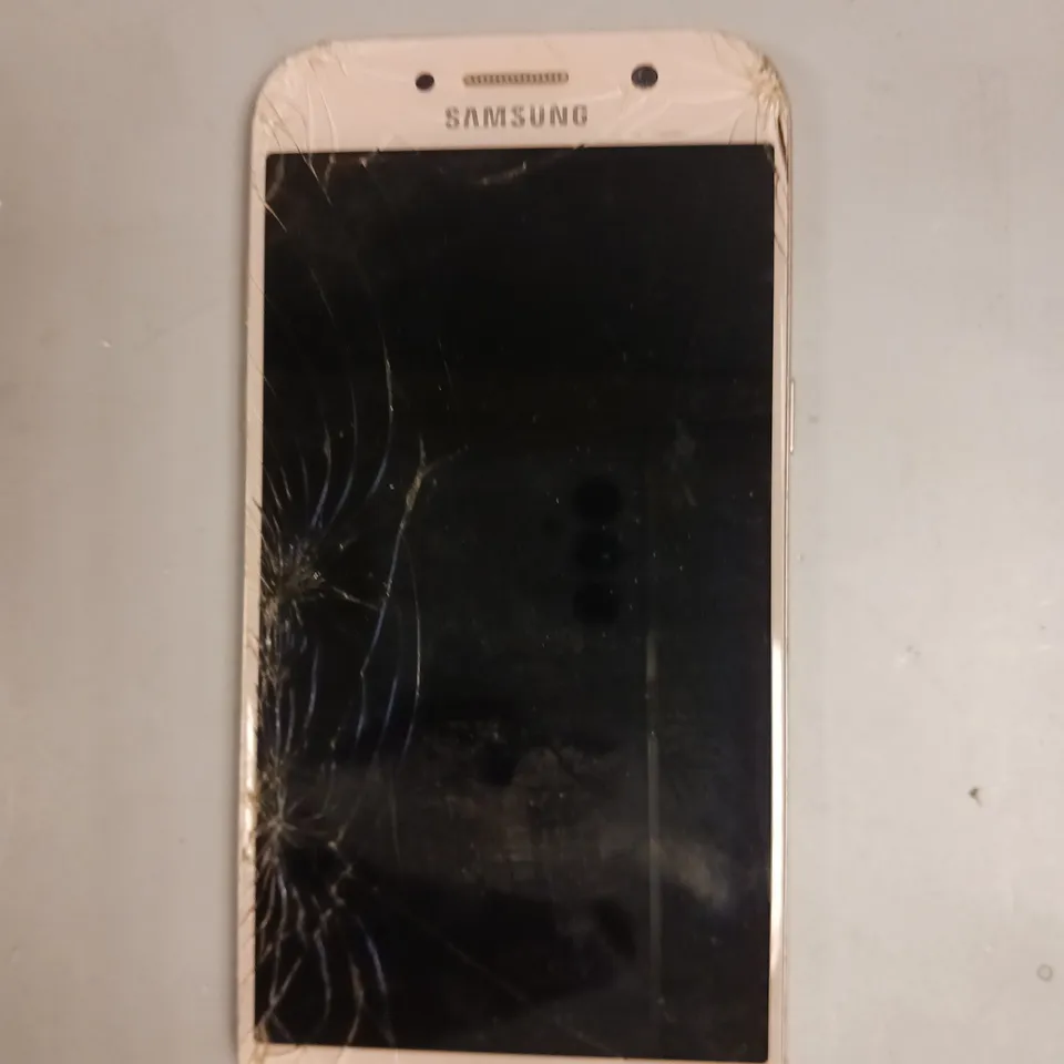 SAMSUNG GALAXY A5 SMARTPHONE 