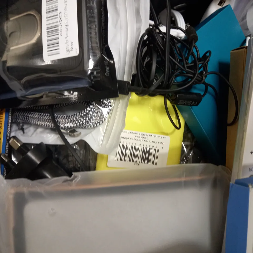 LOT OF APPROXIMATELY 20 PHONE ACCESSORIES, TO INCLUDE CASES, SCREEN PROTECTORS, ETC 