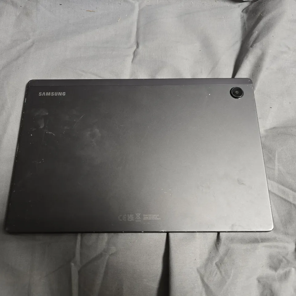 SAMSUNG GALAXY TABLET – BLACK – MODEL UNSPECIFIED