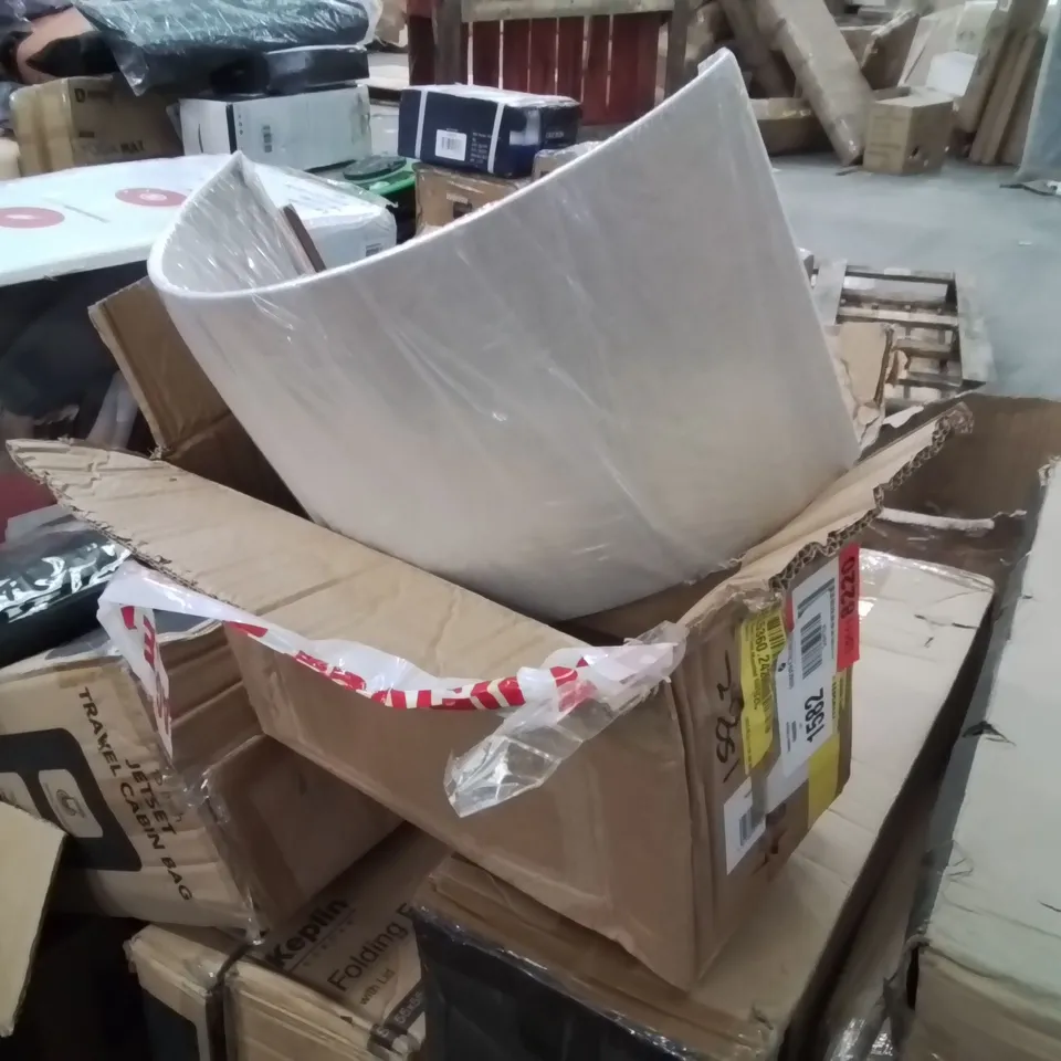 BOXED PAIGE STEEL FLUSH MOUNTED SCONCE (1 BOX)