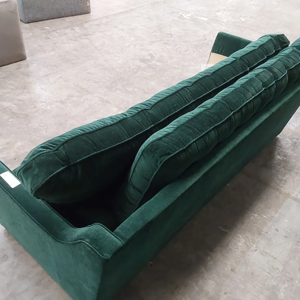 DESIGNER CAMDEN KYRA EMERALD CORNER SOFA PIECE - INCORRECT CUSHIONS, ONE PART ONLY