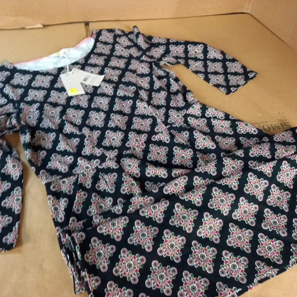 BODEN PATTERNED 3/4 SLEEVED DRESS - UK 14L