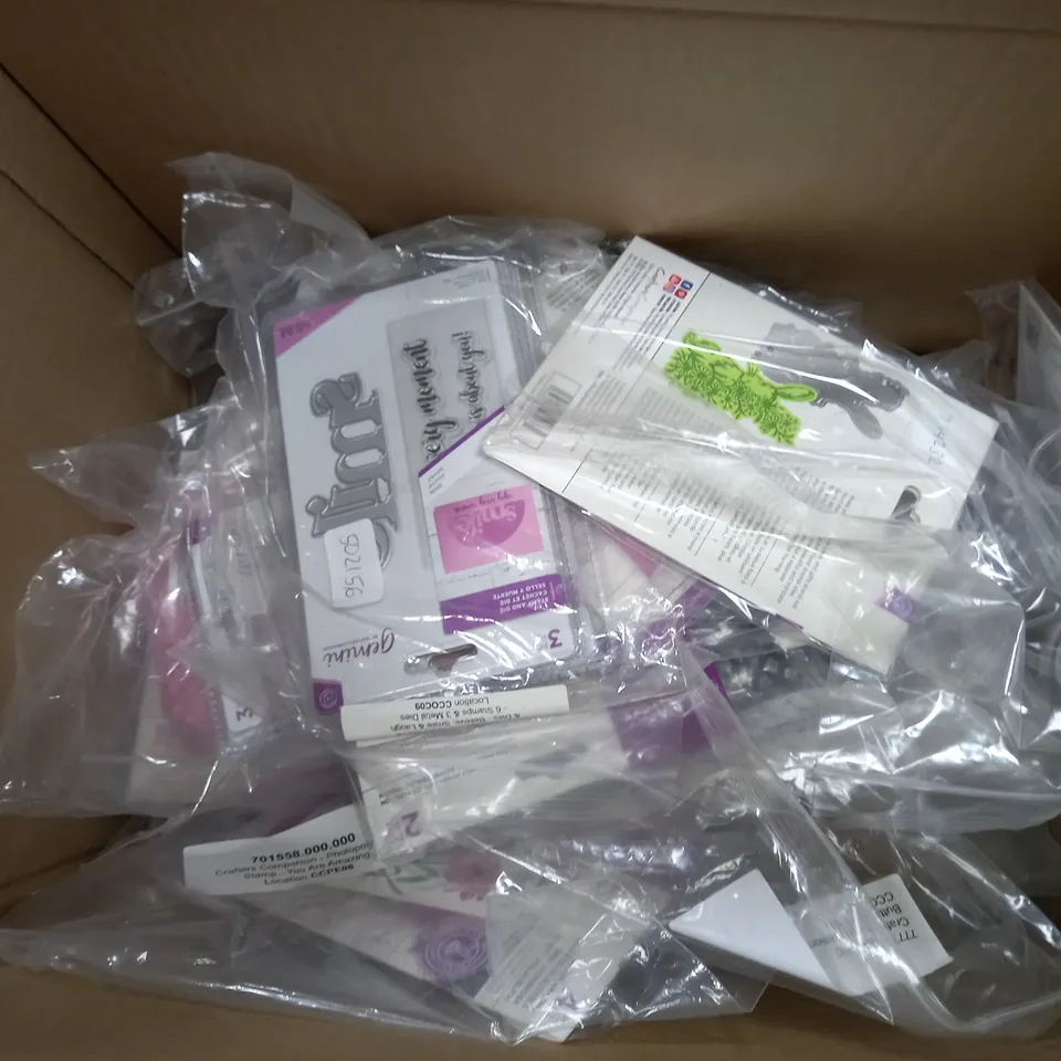 BOX OF APPROX 50 ASSORTED CRAFT ITEMS TO INCLUDE SPECTRUM NOIR WATERPROOF INK, CRAFTERS COMPANION LARGE STORAGE FOLDER, TRIBLEND 3 IN 1 MARKERS, ETC.