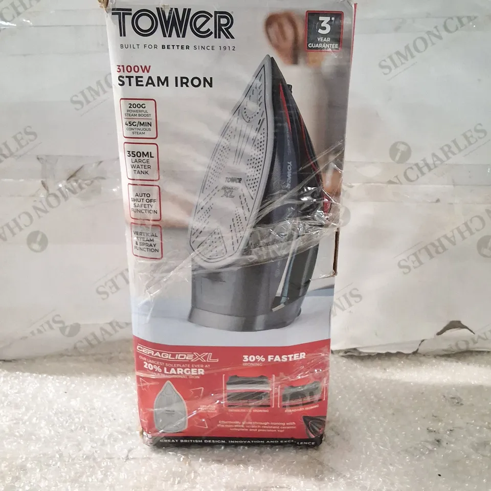 TOWER 3100W STEAM IRON – BOXED