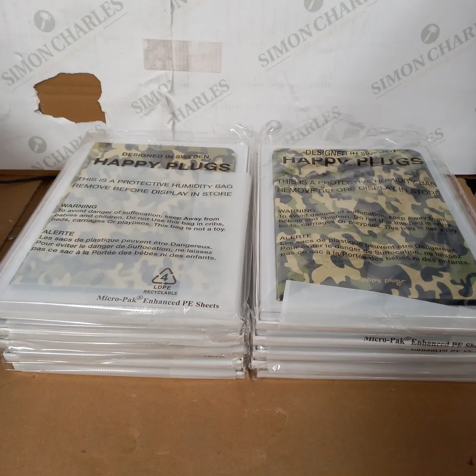 LOT OF 10 HAPPY PLUGS IPAD AIR BOOK CASES - CAMO