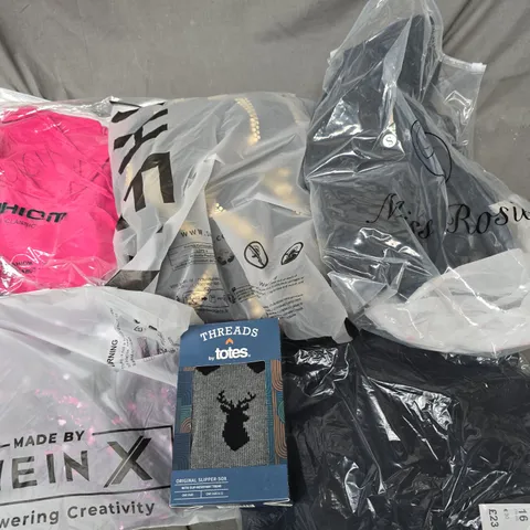 APPROXIMATELY 25 ASSORTED CLOTHING ITEMS IN VARIOUS SIZES, STYLES & COLOURS TO INCLUDE BRANDS SUCH AS SHEIN, TOTES, MISS ROSIER, ETC - COLLECTION ONLY