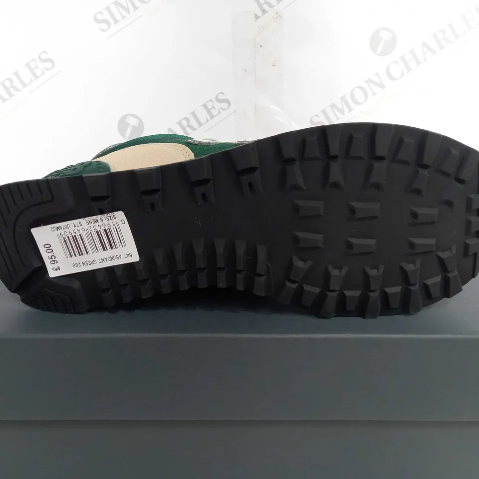 BOXED NEW BALANCE 547 ABUNDANT GREEN TRAINERS - UK 9 