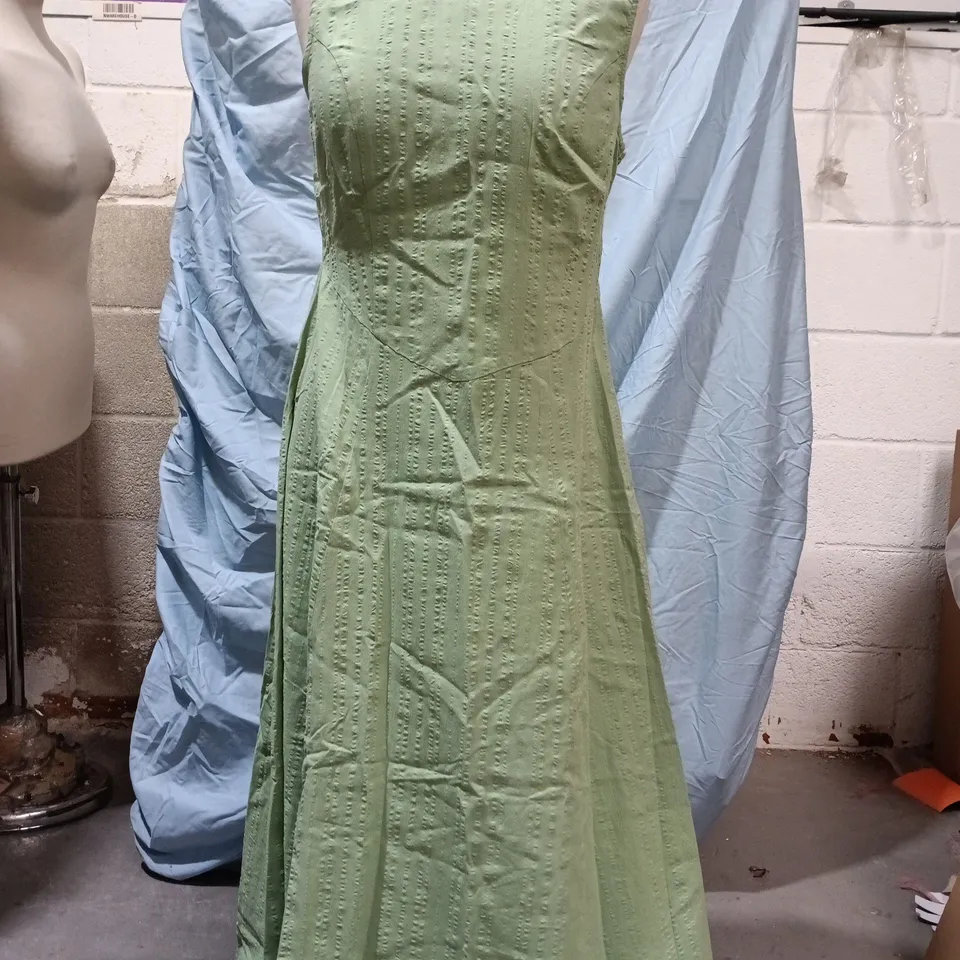 Green Cedar Midi Dress – UK 10 (EU 38, USA 6)
