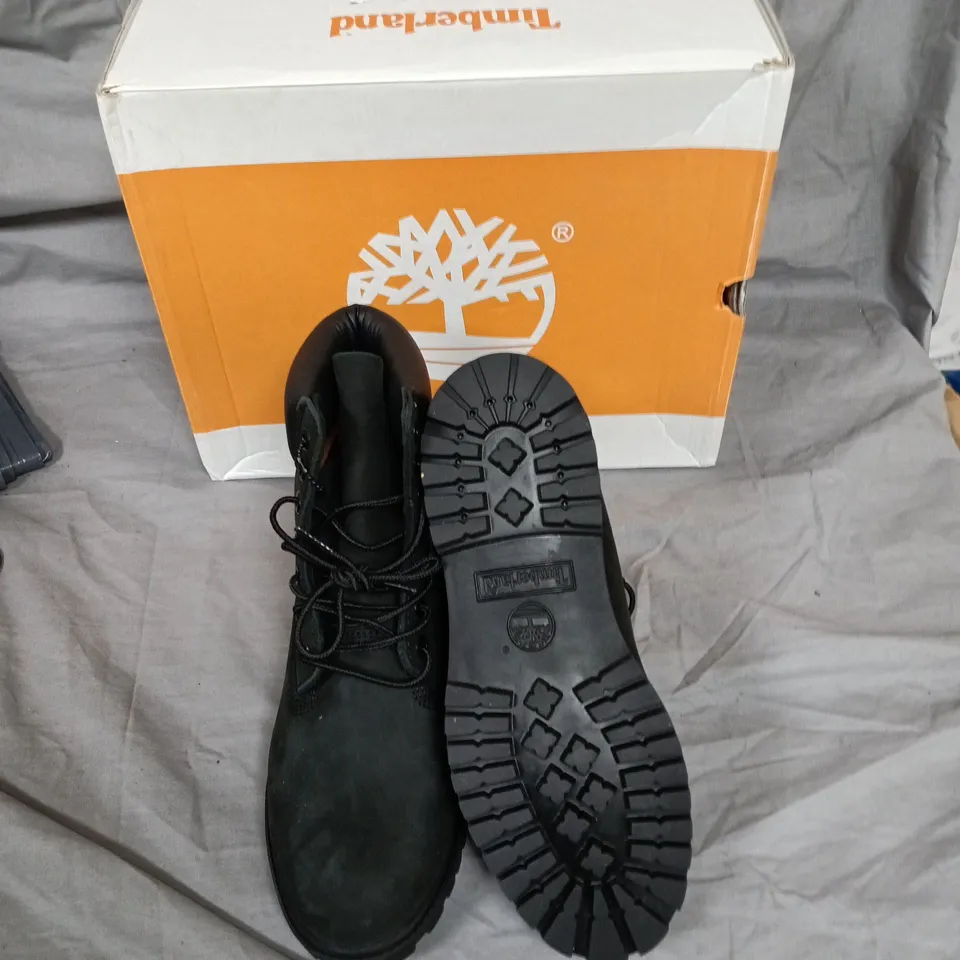 TIMBERLAND BLACK NUBUCK BOOTS, MEN'S FOOTWEAR - UK 7.5 