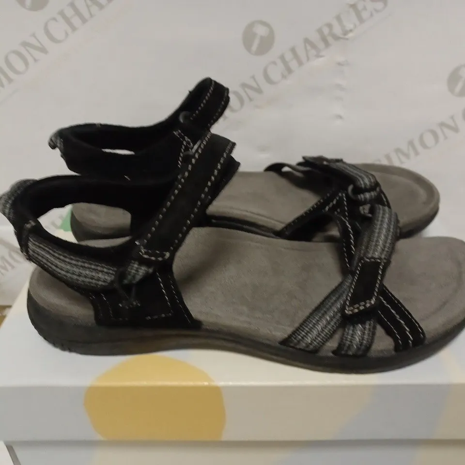 EARTH ORIGINS SERENA BLACK SIZE 6 SANDALS 