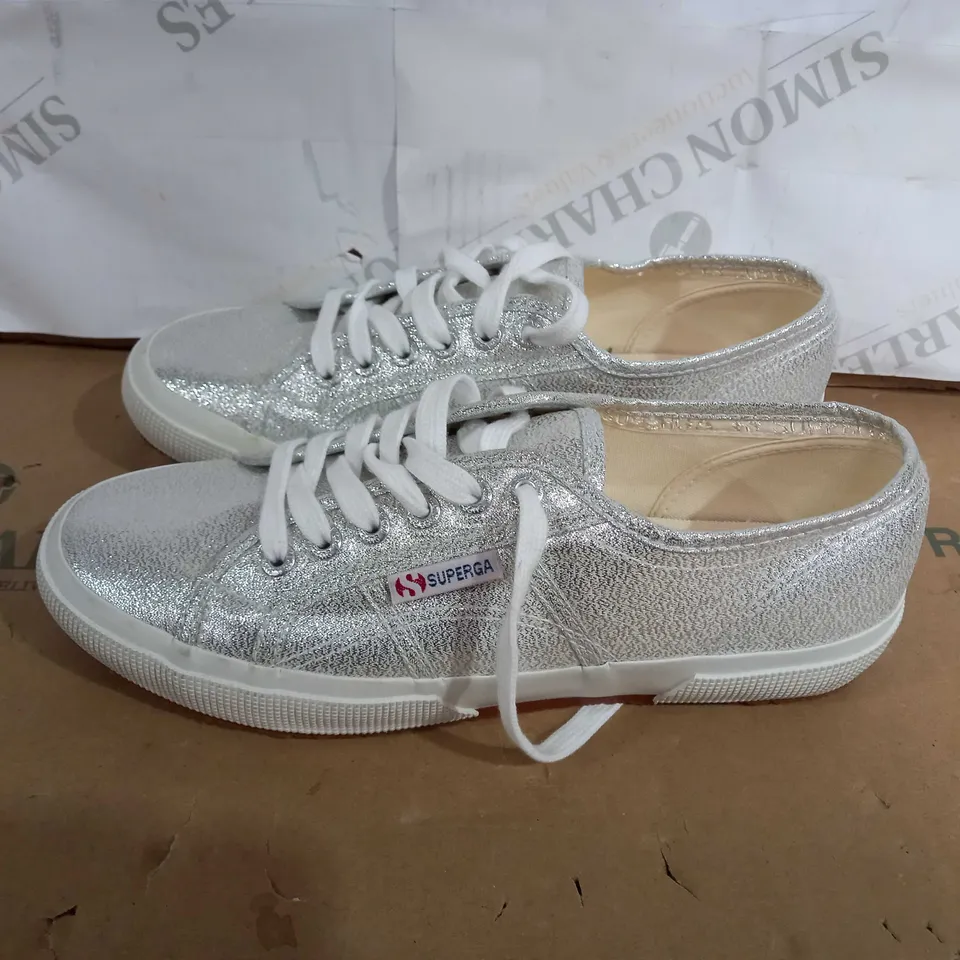 PAIR OF SUPERGA SILVER GILTTER SHOES SIZE 6.5