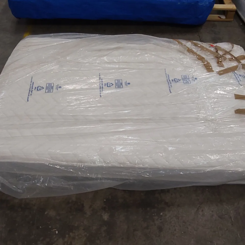 QUALITY BAGGED 4' SMALL DOUBLE SERENITY HYBRID COIL AND MEMORY FOAM MATTRESS