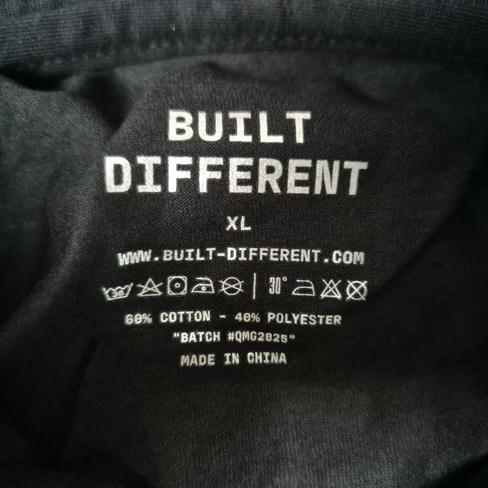 BUILT DIFFERENT POLO SHIRT – BLACK, XL