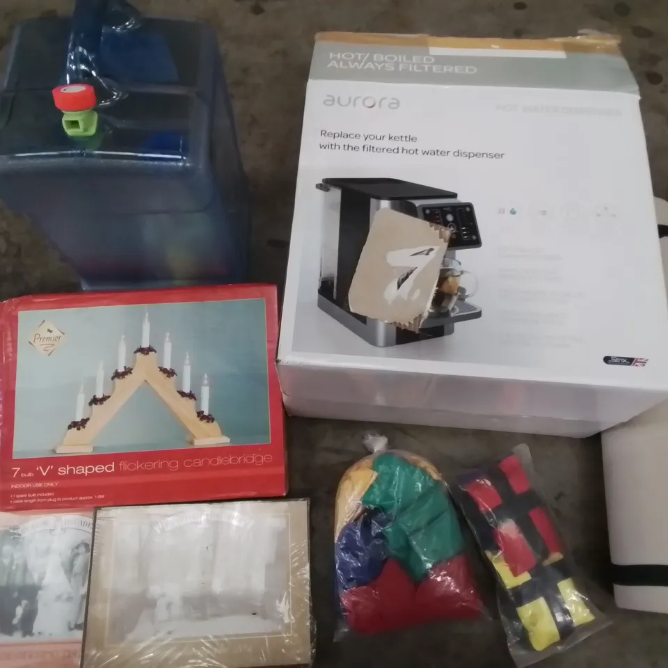 PALLET OF ASSORTED HOUSEHOLD ITEMS TO INCLUDE AURORA, PLACE MATS AND KIDS ACTIVITIES 