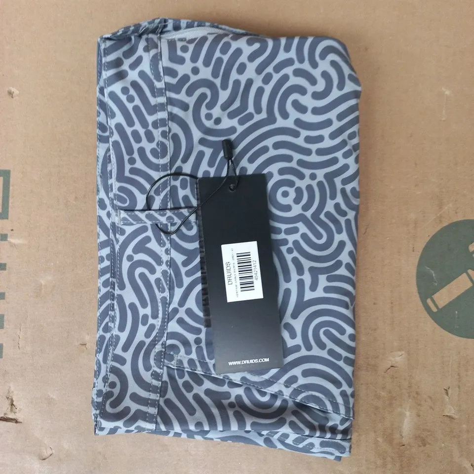 DRUIDS HERITAGE JUMBLE SHORTS IN GREY SIZE 42