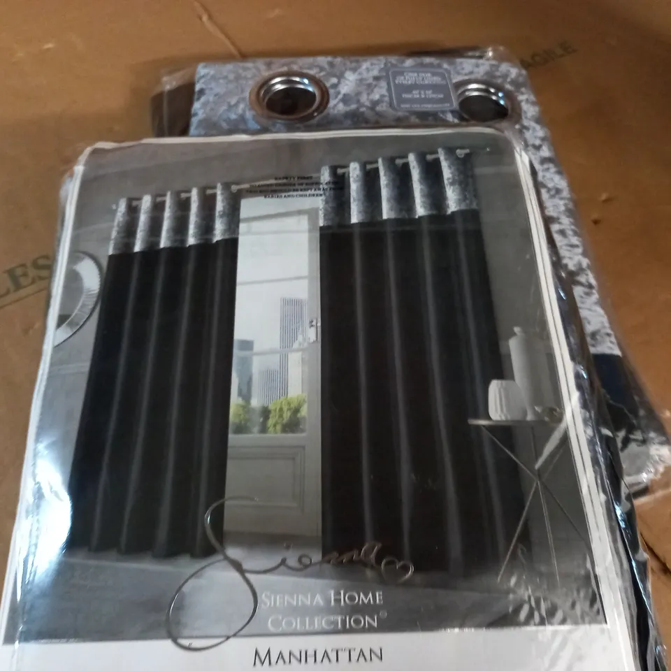 LOT OF 2 SIENNA MANHATTAN CRUSHED VELVET CURTAIN PAIRS - 116 X 137CM