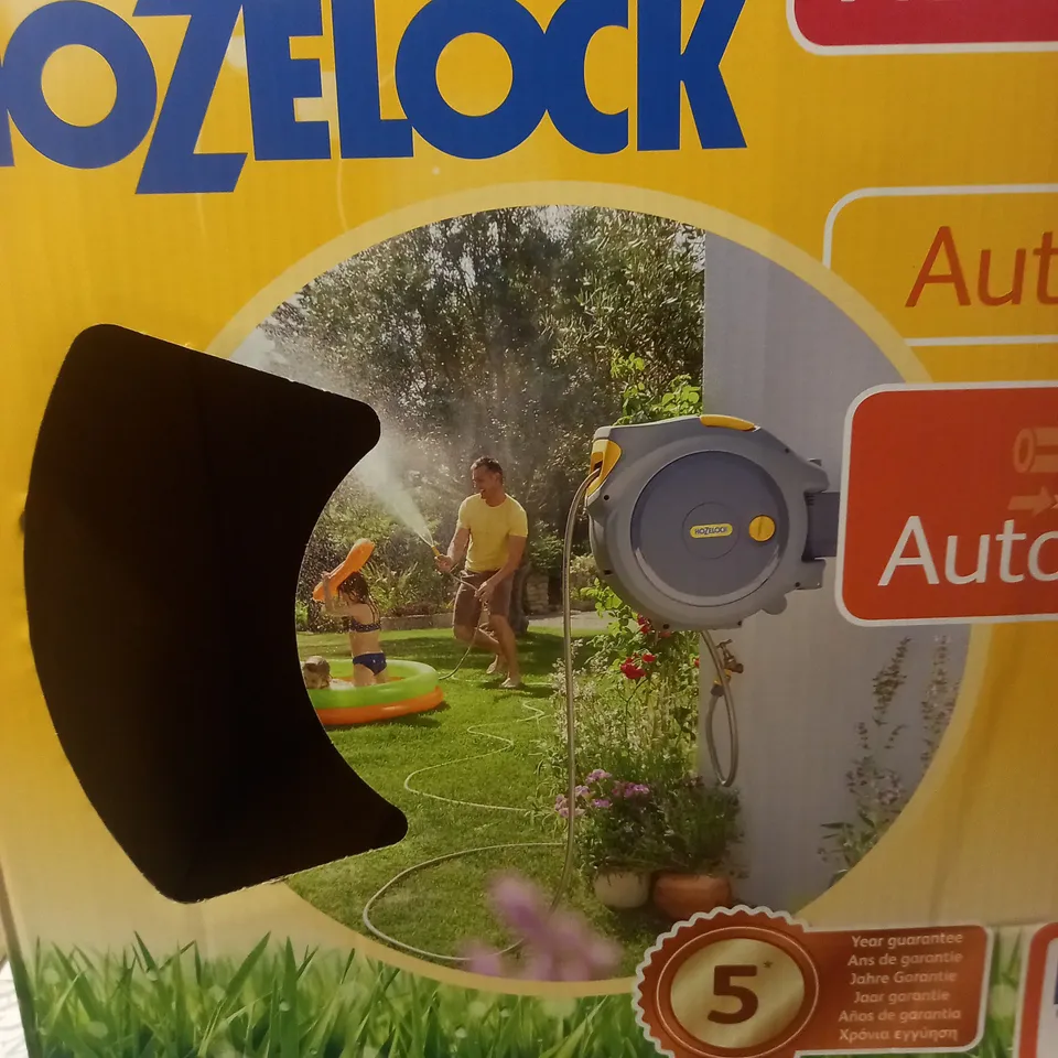 HOZELOCK 30M AUTO REEL 