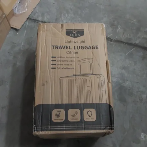 BOXED LUGG LIGHTWEIGHT TRAVEL SUITCASE 