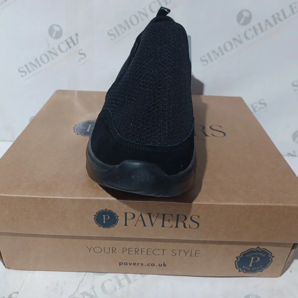 BOXED PAIR OF PAVERS SLIP-ON SHOES IN BLACK UK SIZE 10