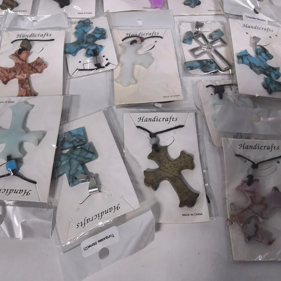 LOT OF APPROXIMATELY 20 ASSORTED HANDICRAFTS CRUCIFIX NECKLACE PENDANTS
