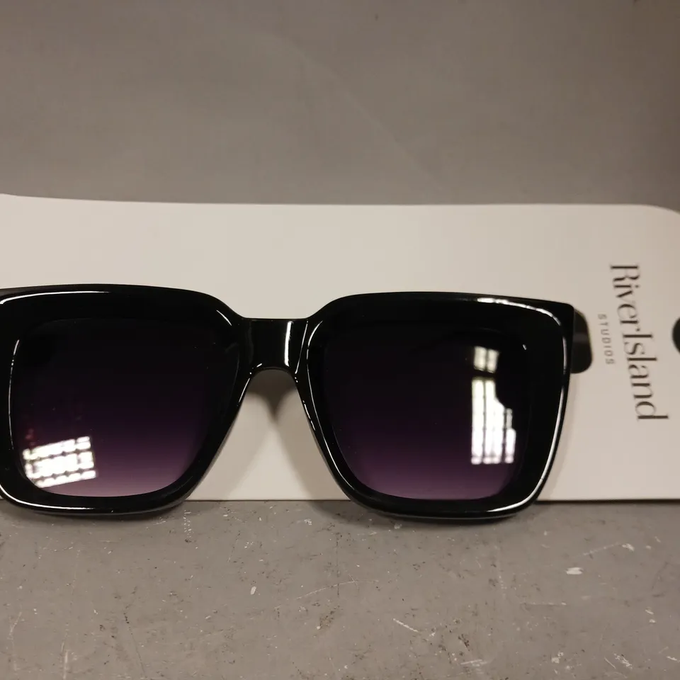 RIVER ISLAND CATEYE SUNGLASSES