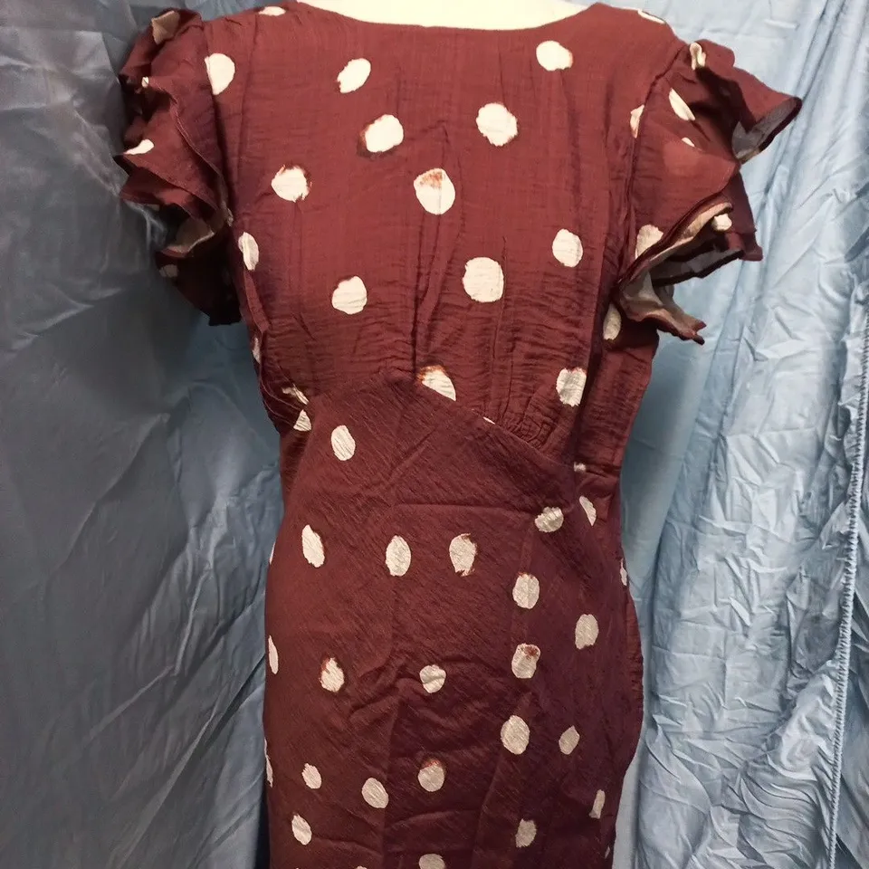 BAGED NOBODYS CHILD LOLA MIDAXI DRESS – BROWN (UK 14)