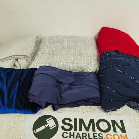 BOX OF APPROXIMATELY 10 ASSORTED CLOTHING ITEMS IN VARIOUS COLOUR, SIZES AND STYLES