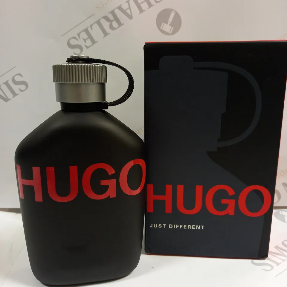 HUGO BOSS JUST DIFFERENT 200ML 
