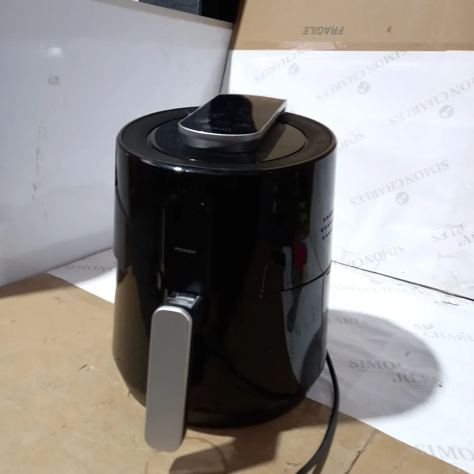 SWAN DIGITAL AIR FRYER RRP £49.99