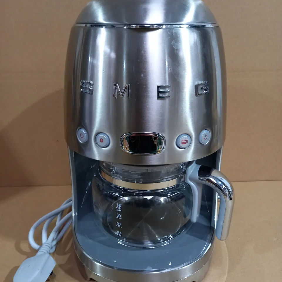 SMEG DCF02 DRIP FILTER COFFEE MACHINE - SILVER