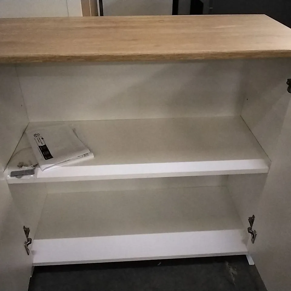 CIRCE 2-DOOR RECTANGULAR ACCENT CABINET